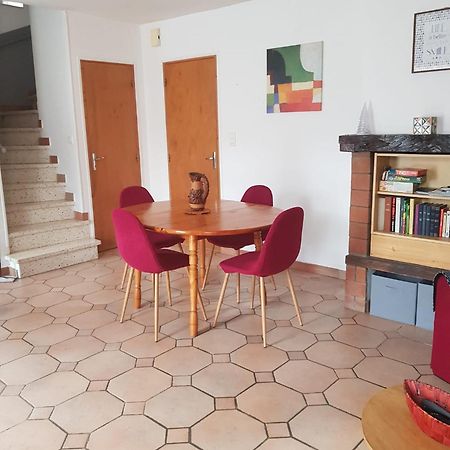 Maison Dans Un Village Calme Carla-de-Roquefort Dış mekan fotoğraf