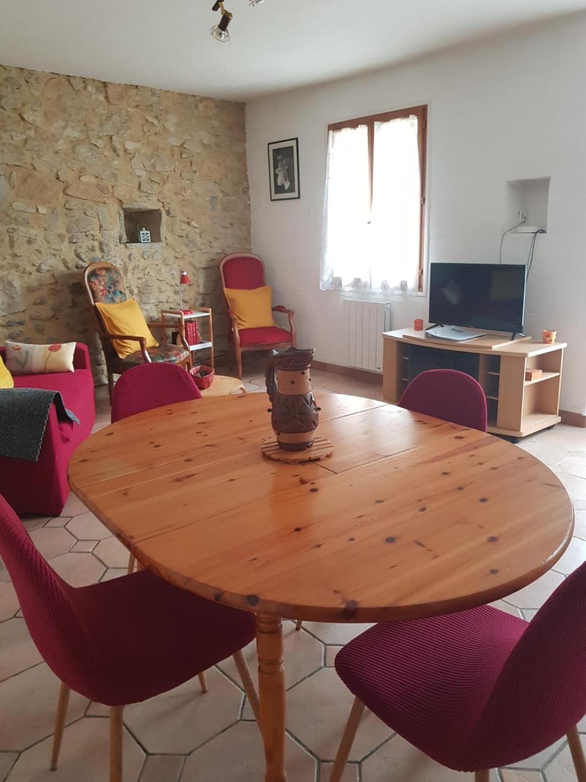 Maison Dans Un Village Calme Carla-de-Roquefort Dış mekan fotoğraf
